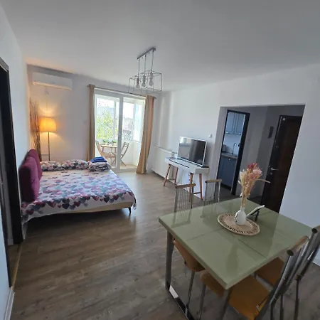 Old Town With Great View Appartement *