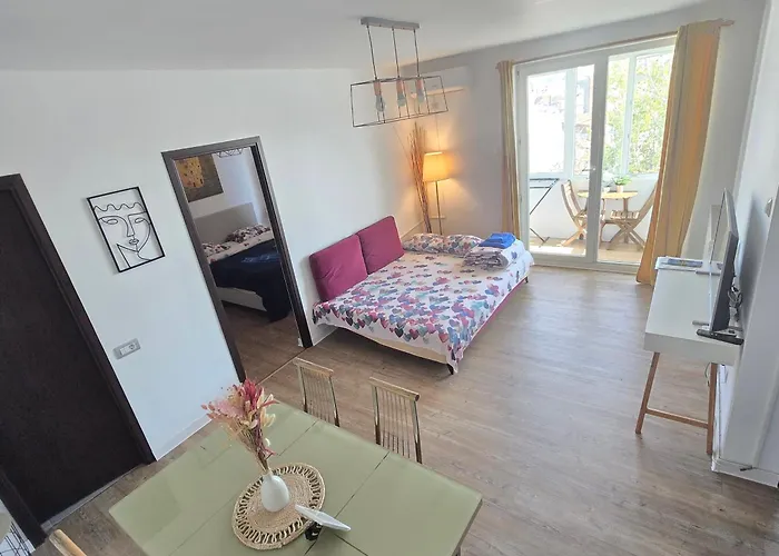 Old Town With Great View Bukurešť