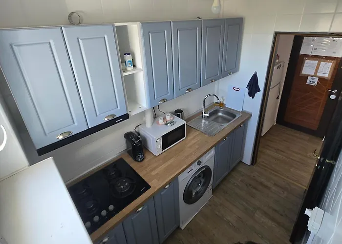 Old Town With Great View Апартаменты Бухарест