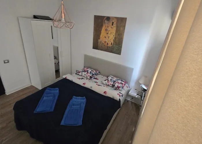 Old Town With Great View * Bukurešť